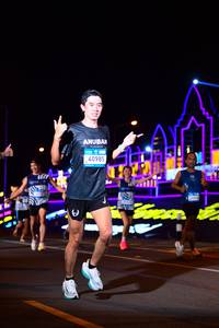 BIB: 040, 40985
                            <button type="button" onclick="openModal(22865884)" class="btn btn-primary btn-sm float-right btn-popup" data-toggle="modal" data-target=".modal-high-quality">
                        <i class="fas fa-shopping-cart"></i> Add to Cart
                    </button>
                                            <button type="button" onclick="isThisMe(22865884, true)" class="btn btn-success btn-sm float-right btn-popup btn-isme hidden" data-toggle="tooltip" data-placement="bottom" title="นี่คือรูปของคุณใช่ไหม คลิกที่นี่เพื่อเอาเข้าอัลบั้ม">
                        <i class="fas fa-plus"></i> Add to album
                    </button>
                    <button type="button" onclick="isThisMe(22865884, false)" class="btn btn-warning btn-sm float-right btn-popup btn-isnotme hidden">
                        <i class="fas fa-ban"></i> Remove from album
                    </button>